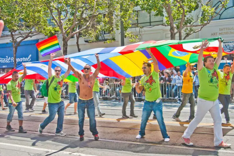 1340597944-celebrating-gay-pride-in-san-francisco_1297973