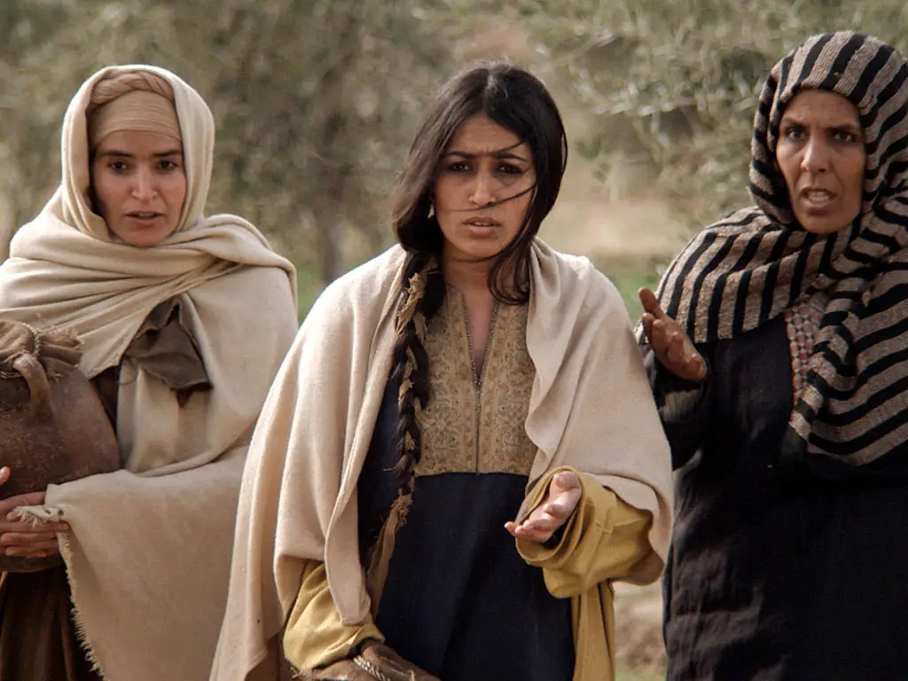 image of three women who found the tomb empty