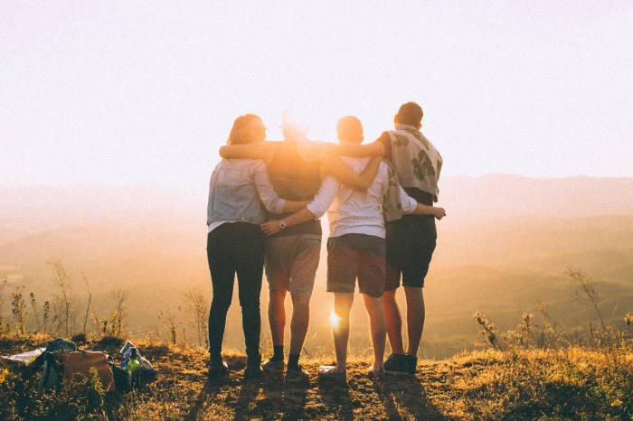 backlit dawn foggy friendship friend
